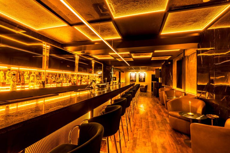 LVL Lounge